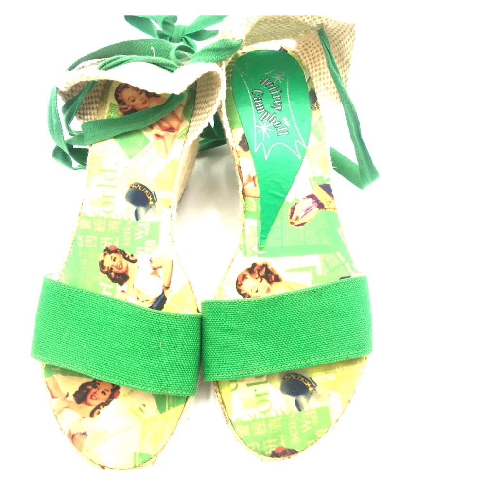 Super cute Kelly Green espadrilles